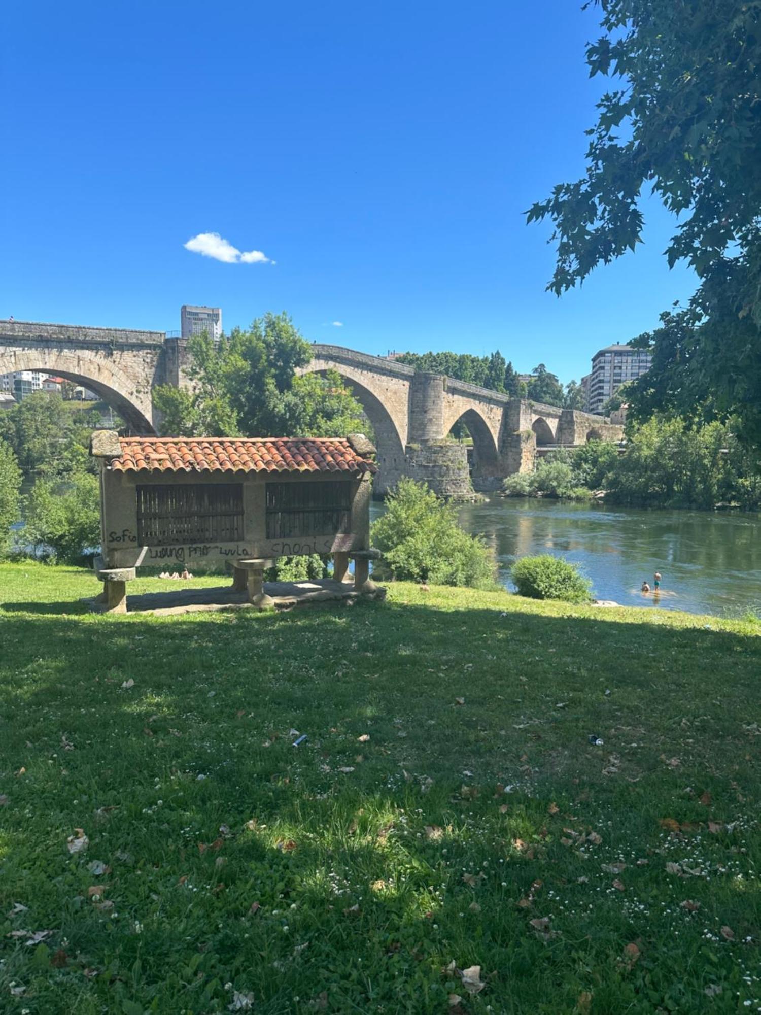 Apartamento Puente Romano Orense Kültér fotó